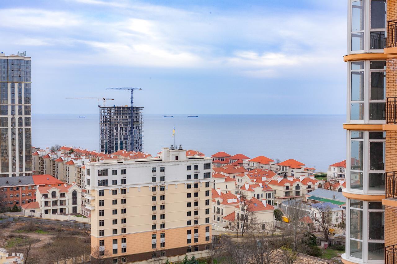 Apartment On Haharinske Plateau 5B Odessa Exterior photo
