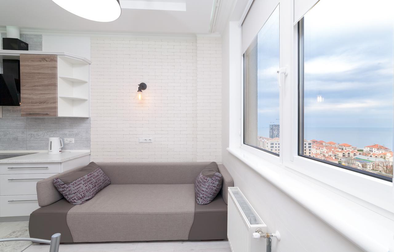 Apartment On Haharinske Plateau 5B Odessa Exterior photo